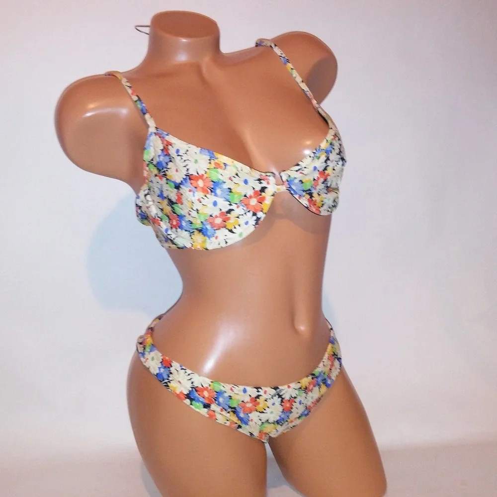 Something Navy Swim Bikini Large Top Medium Bottom Colorful Floral Underwire